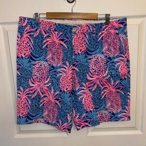 Men’s Lilly Pulitzer shorts size 36